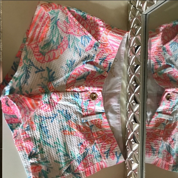 Lilly Pulitzer Walsh Shorts Gettin Steamy 00 RARE - Picture 2 of 6